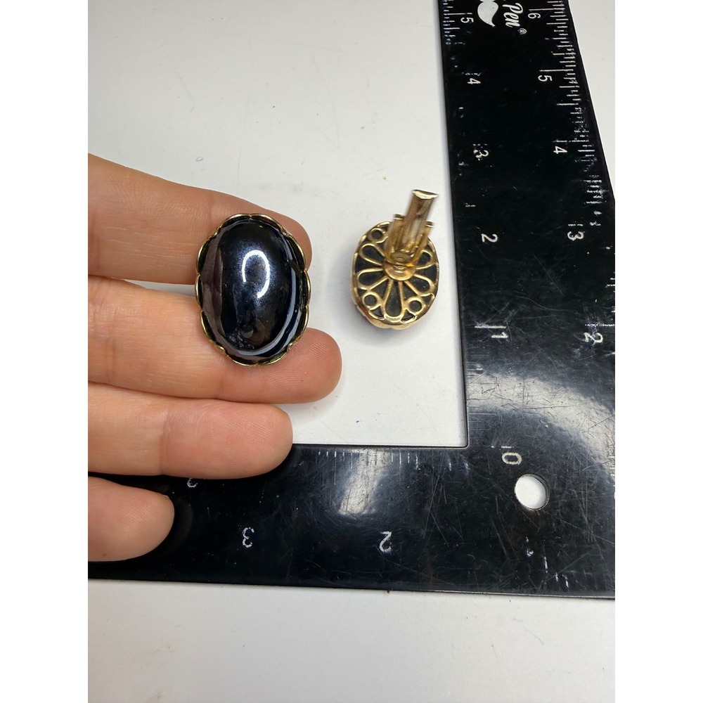 Hematite Cabochon Cufflinks Gold Tone Scalloped Bezel Filigree Back Oval Grey